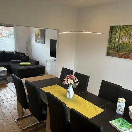 Ferienhaus-„am-eichholz“-in-ilsenburg-mit-garten-sauna-hund-willkommen 度假居