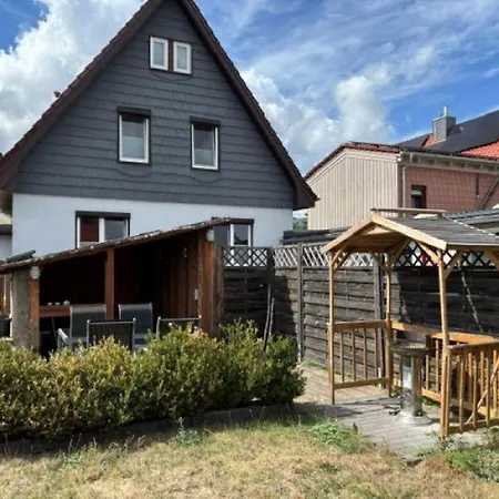 度假居 Ferienhaus-„am-eichholz“-in-ilsenburg-mit-garten-sauna-hund-willkommen *