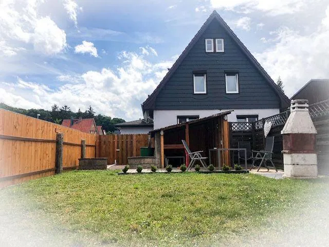 Prázdninový dům Ferienhaus-„am-eichholz“-in-ilsenburg-mit-garten-sauna-hund-willkommen *