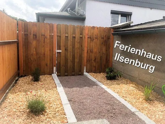 Prázdninový dům Ferienhaus-„am-eichholz“-in-ilsenburg-mit-garten-sauna-hund-willkommen *
